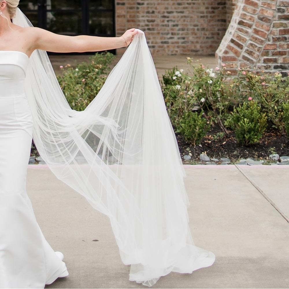 Estee Couture Wedding Veil - V9 - Ivory English Soft Tulle - 125”